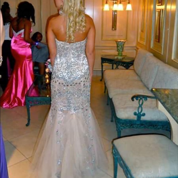 Jovani couture mermaid dress - Picture 2 of 7